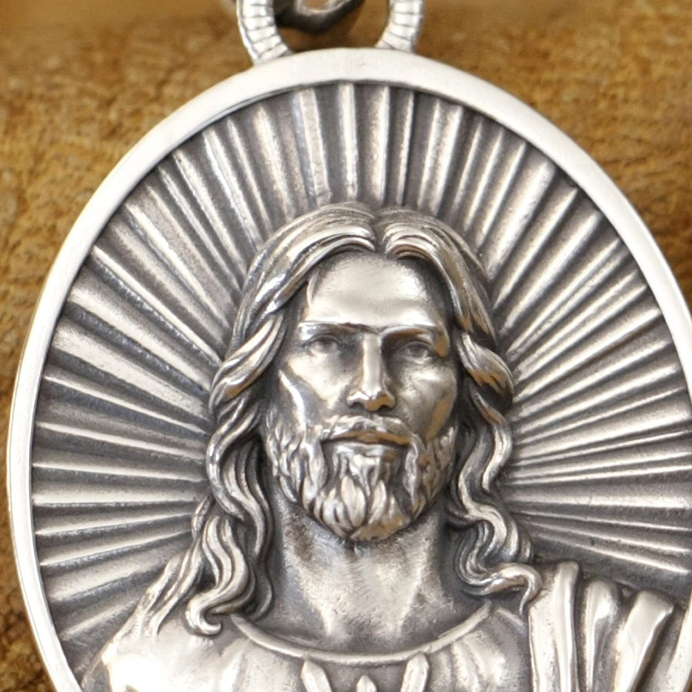 Realistic Jesus Christ Pendant Charm - 925 Sterling Silver (with or Without Chain)