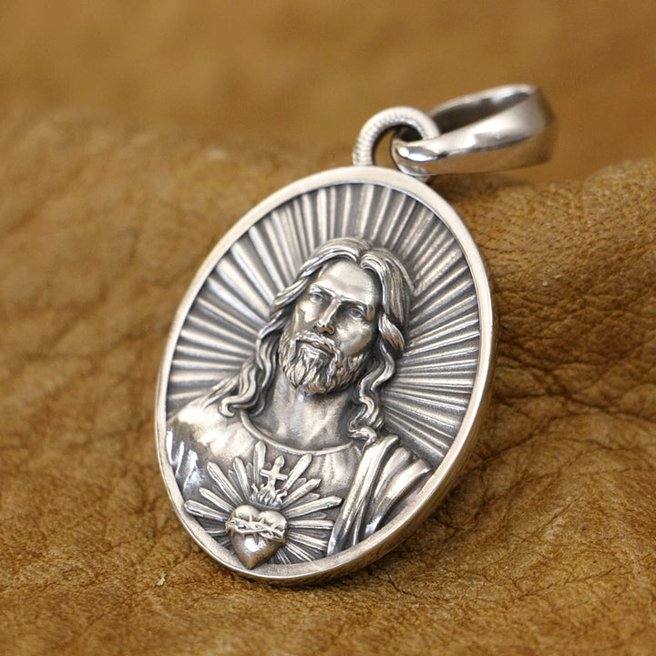 Realistic Jesus Christ Pendant Charm - 925 Sterling Silver (with or Without Chain)